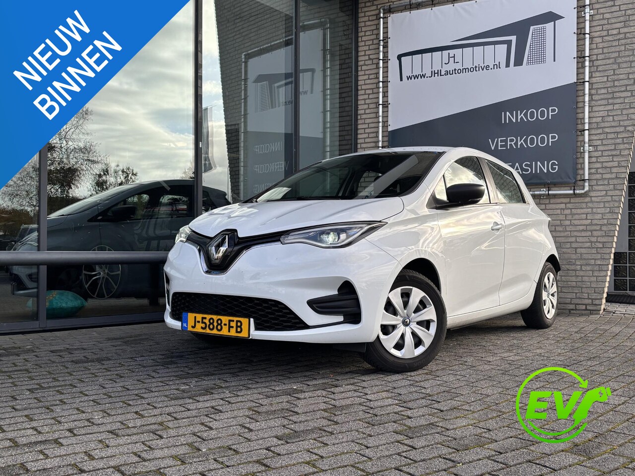 Renault Zoe - R110 Life 52 kWh*KOOPACCU*3FASE*ECC*CAMERA*NAVI* - AutoWereld.nl