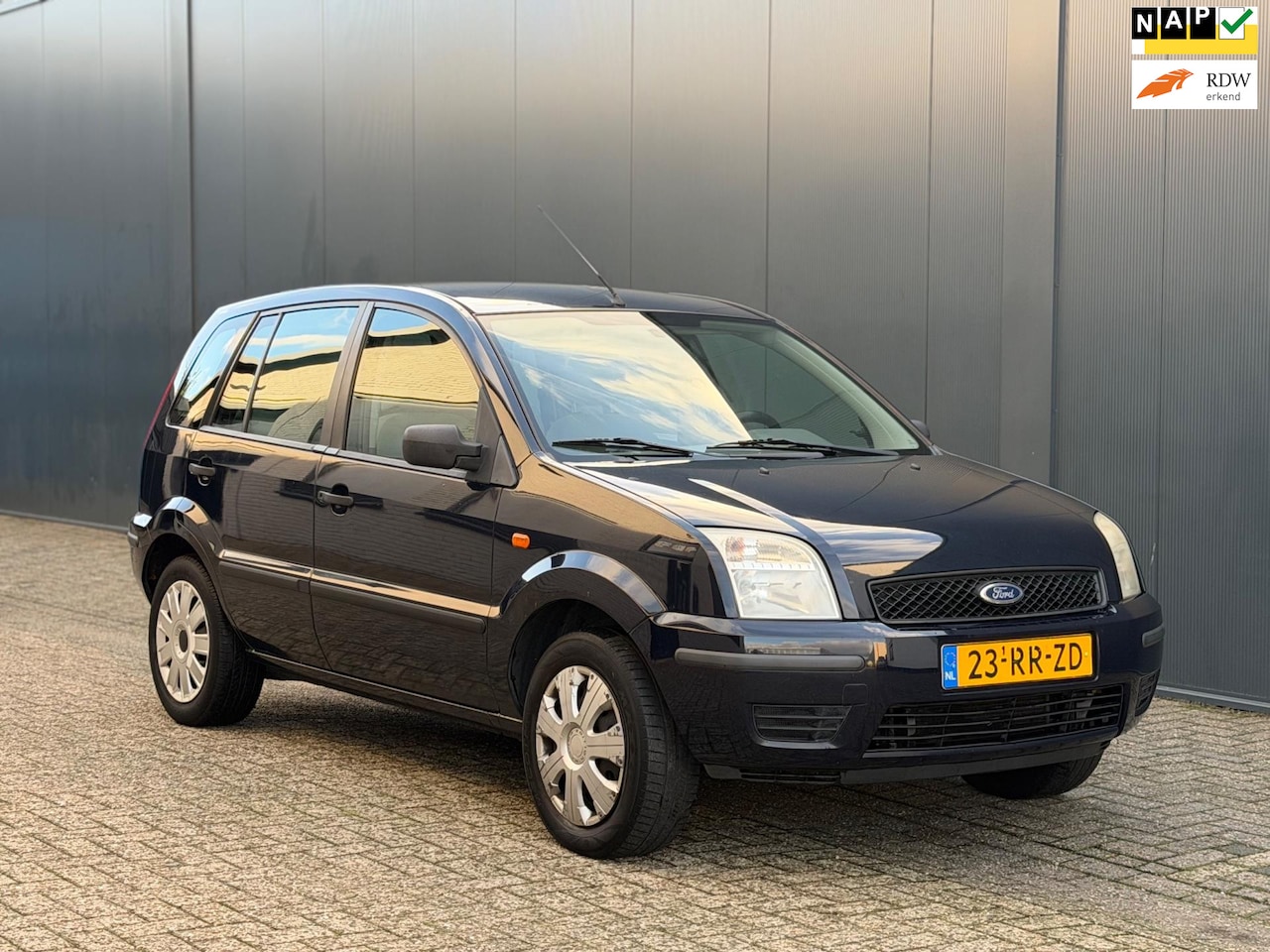 Ford Fusion - 1.4-16V Nette auto - Incl nieuwe APK - AutoWereld.nl