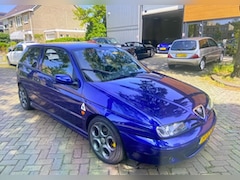 Alfa Romeo 145 - Alfa-145 2.0 QV