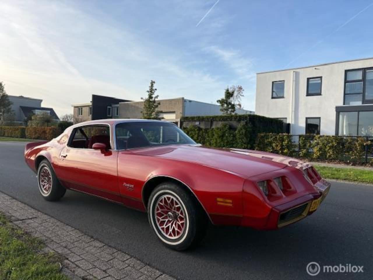 Pontiac Firebird - 4.9 FT 87 Esprit redbird - AutoWereld.nl