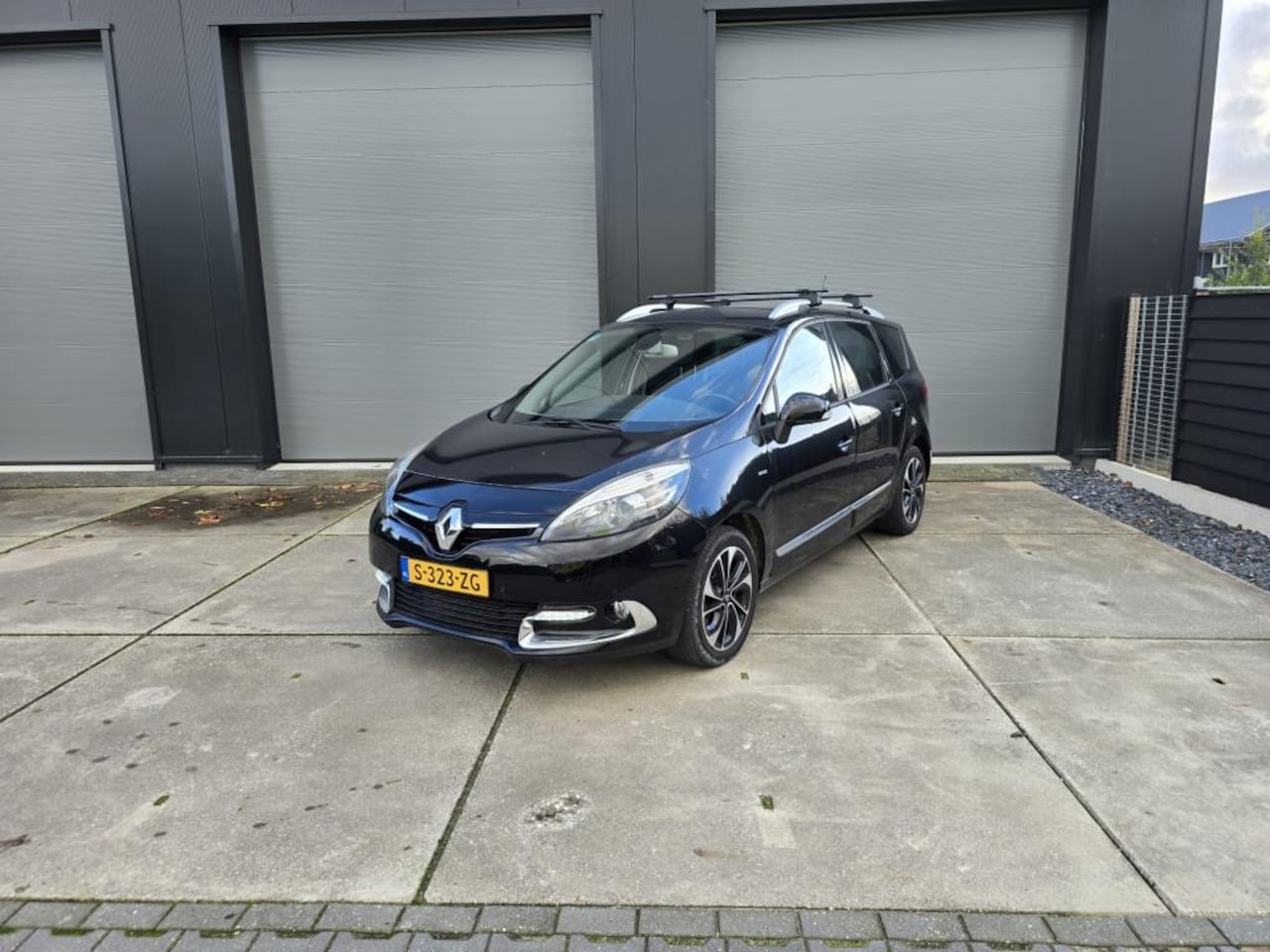 Renault Grand Scénic - 1.2 TCe Bose 7p. groot onderhoud! - AutoWereld.nl