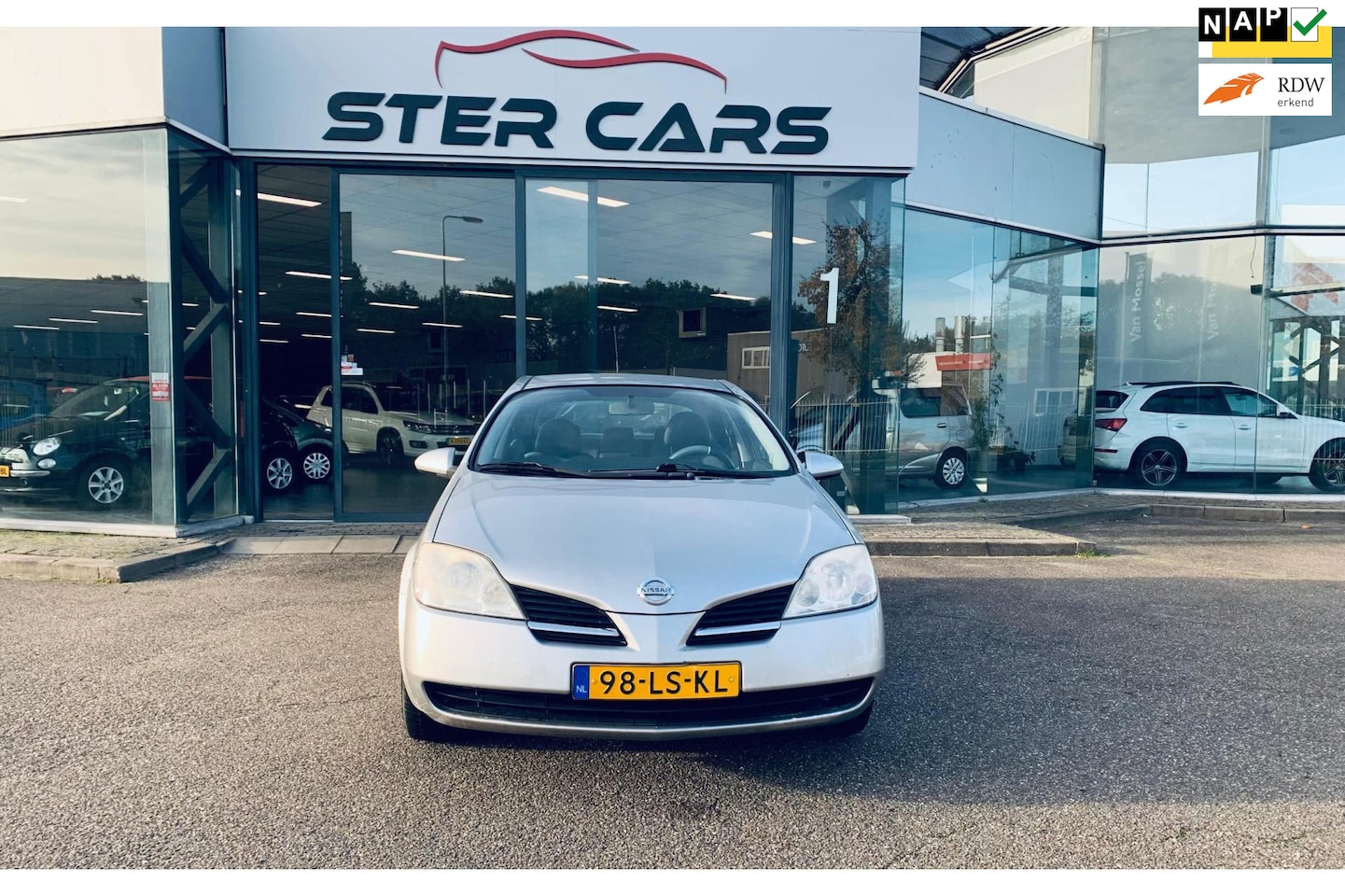 Nissan Primera - 1.8 Visia 1.8 Visia, Cruise Control, Airco, Trekhaak , NAP, APK - AutoWereld.nl