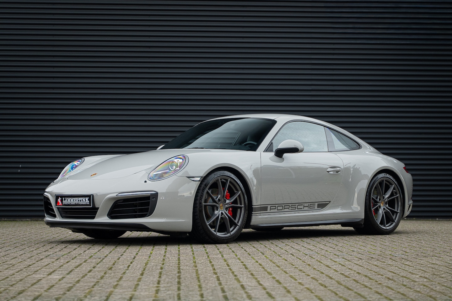 Porsche 911 - 3.0 Carrera 4 Porsche Exclusive Manufaktur l Bose l Stoelverwarming - AutoWereld.nl