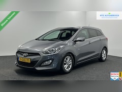 Hyundai i30 Wagon - 1.6 GDI Business Edition NAVIGATIE