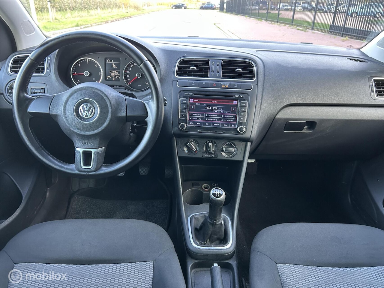 Volkswagen Polo - 1.2 TDI BlueMotion Comfortline 1.2 TDI BlueMotion Comfortline - AutoWereld.nl