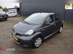 Toyota Aygo - 1.0-12V Access 5-deurs *AIRCO
