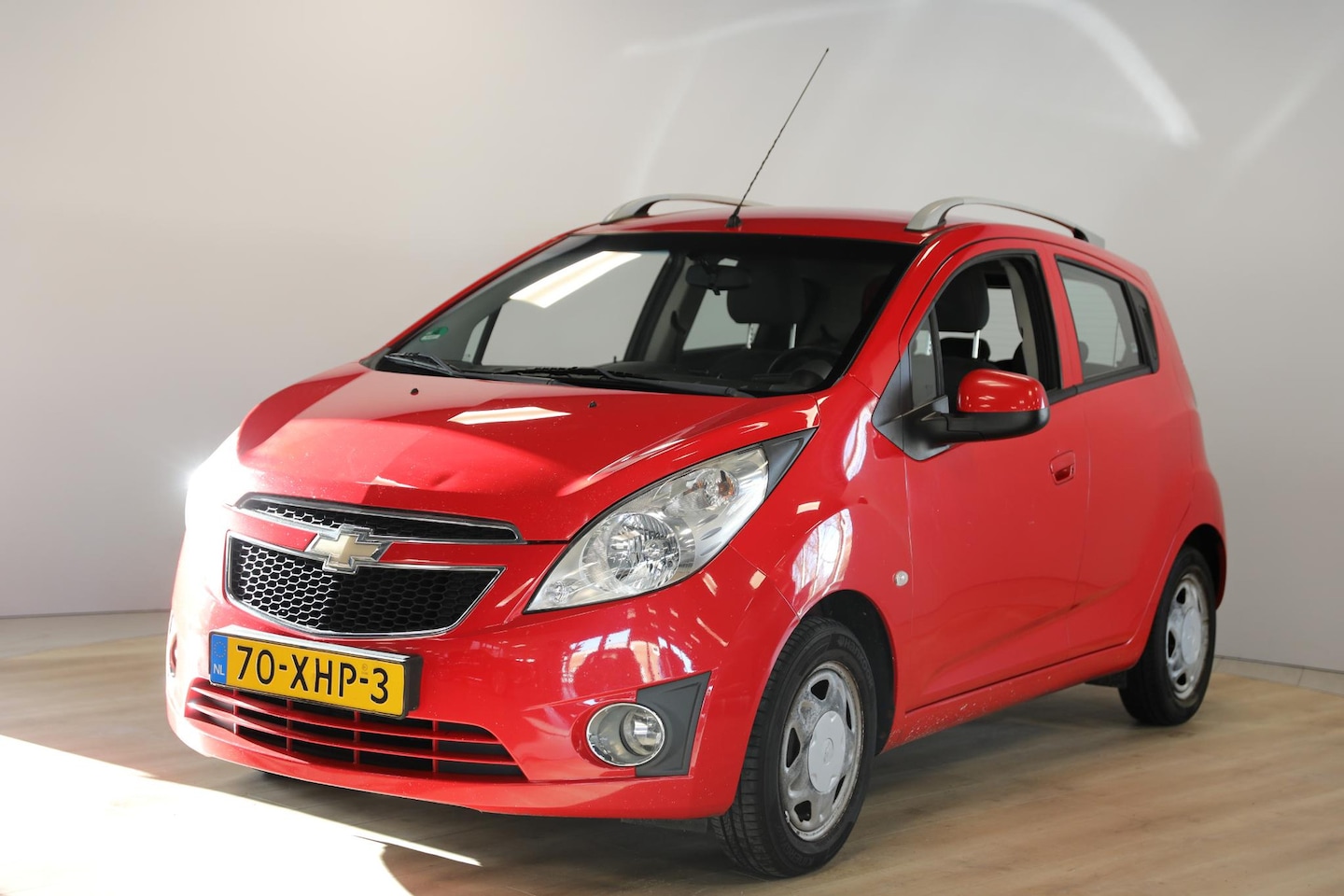 Chevrolet Spark - 1.0 16V LS Airco Chevrolet Spark 1.0 16V LS - AutoWereld.nl