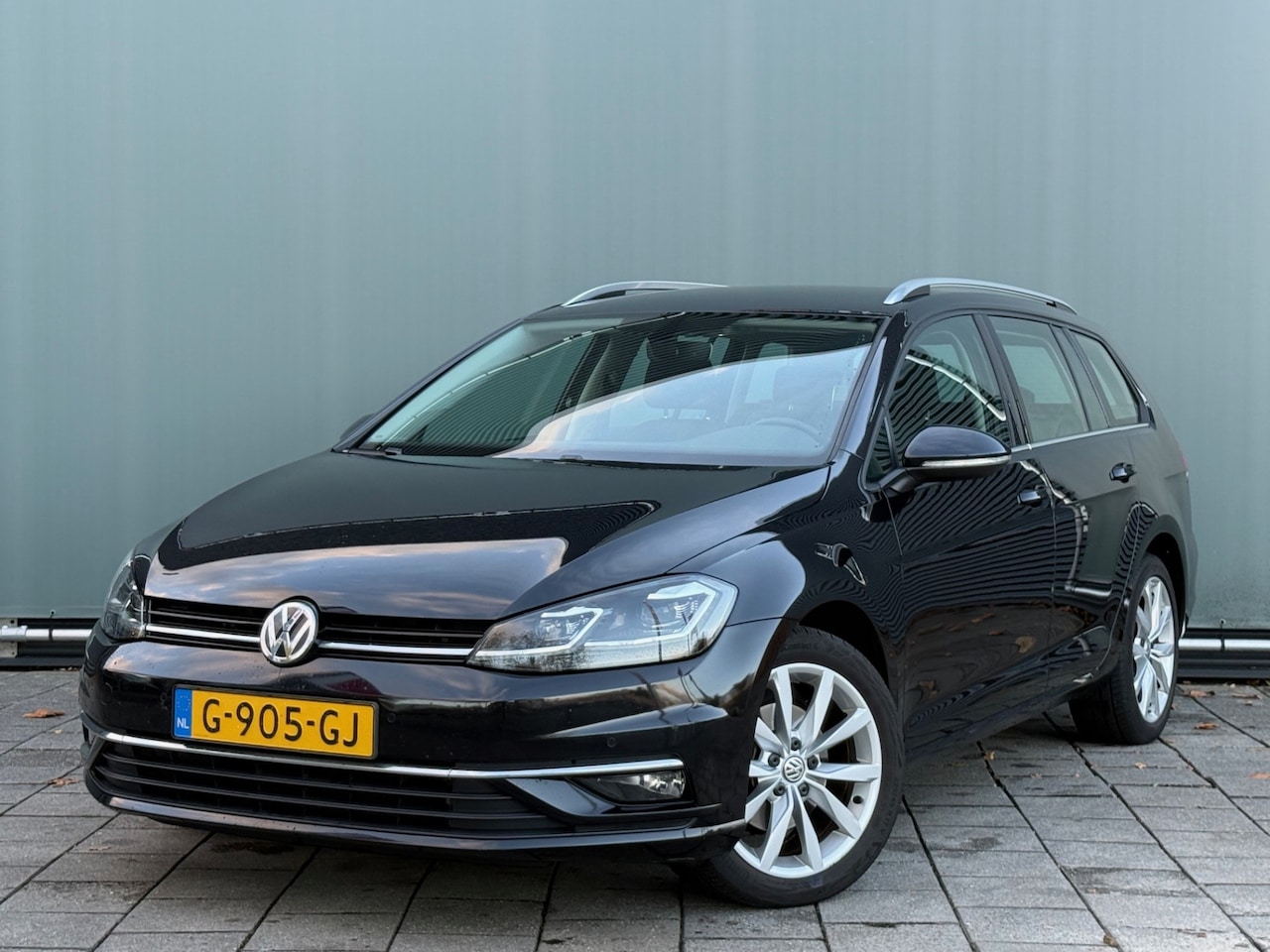 Volkswagen Golf Variant - BWJ 2019 | 1.0 TSI 116PK Highline | DIGI DASH | NAVI | CLIMA | ALCANTARA | AD CRUISE | CAR - AutoWereld.nl