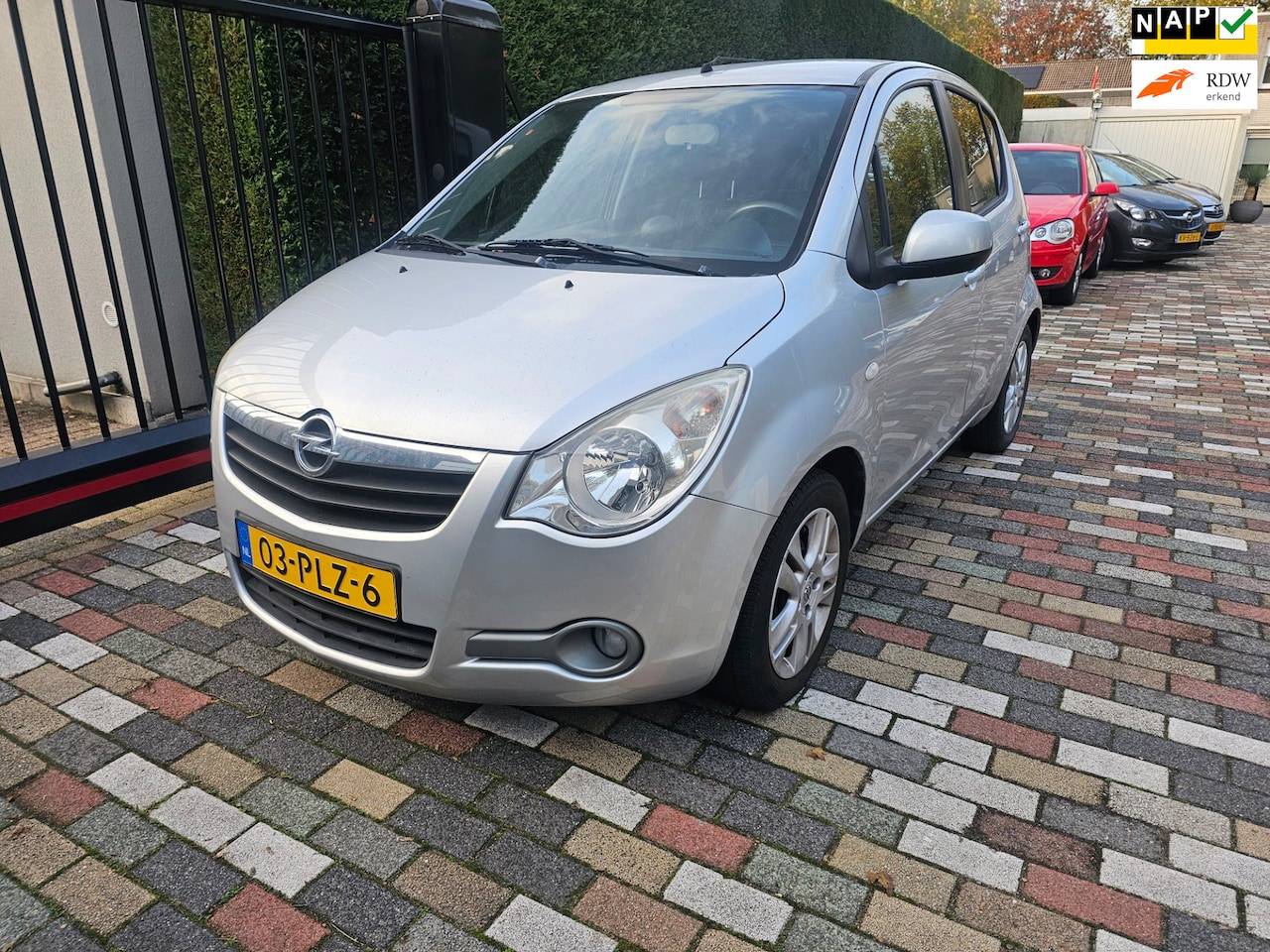 Opel Agila - 1.2 Edition 2011 Airco Trekhaak Lage Km Nw Apk - AutoWereld.nl