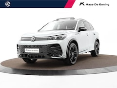 Volkswagen Tiguan - 1.5 204pk DSG eHybrid R-Line Edition · Panoramadak · 360 Camera · Elek. Trekhaak · Elek. A
