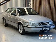 Saab 900 Coupé - 2.0 SE | LAGE KMSTAND | UNIEK | AUTOMAAT