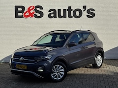 Volkswagen T-Cross - 1.0 TSI Life Adaptive cruise control Climate control DAB radio Achteruitrijcamera Navi