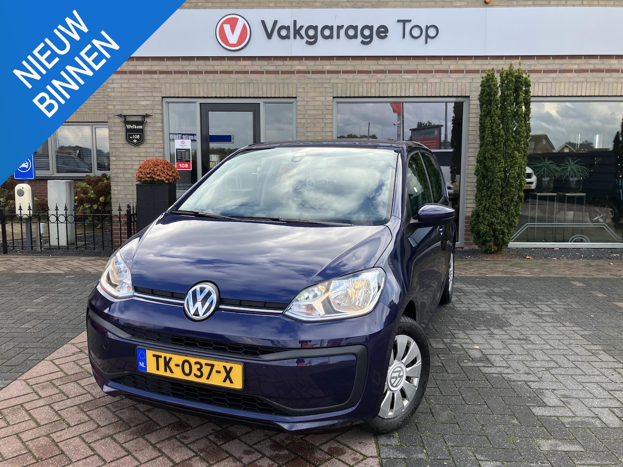 Volkswagen Up! - 1.0 BMT move up! | Airco | Elektr. ramen | NAP | BTW auto - AutoWereld.nl
