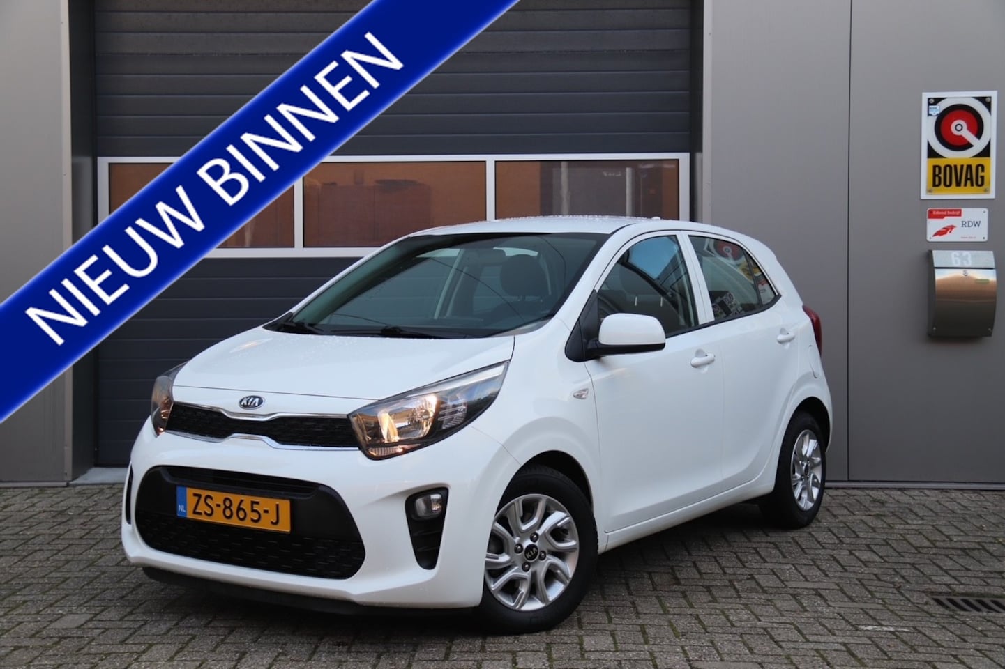 Kia Picanto - 1.0 MPi DynamicLine Navigator, Camera, Carplay - AutoWereld.nl
