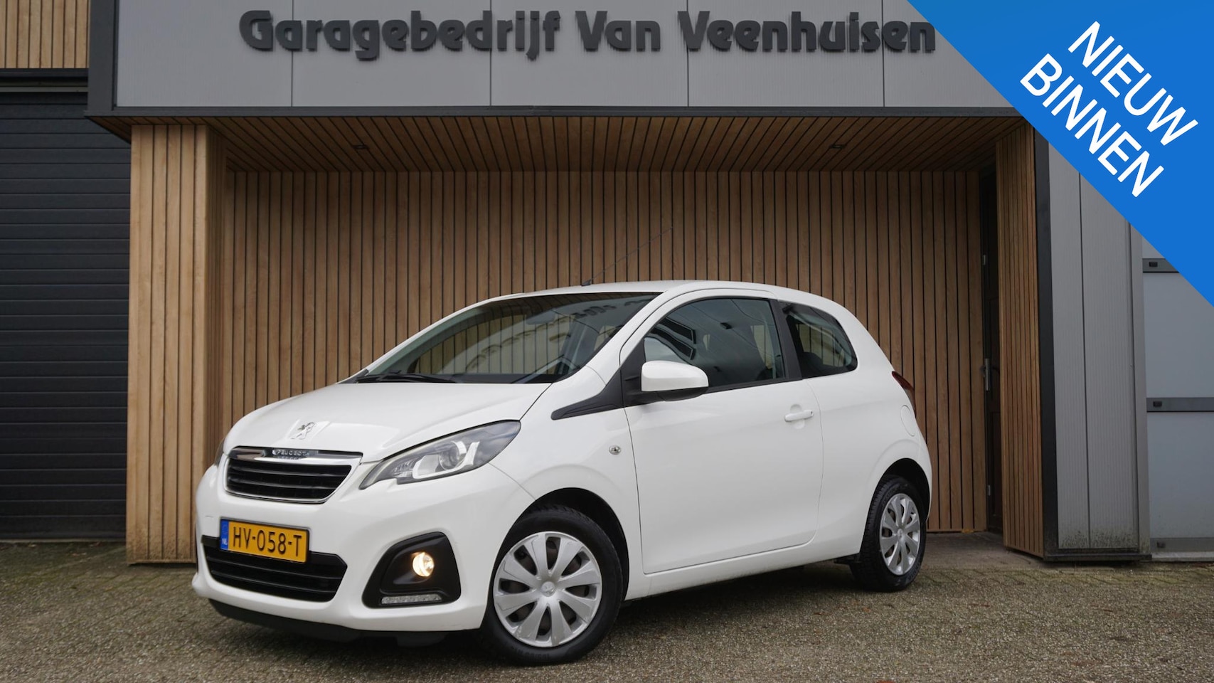 Peugeot 108 - 1.0 VTi 69pk 3Drs Active Airco LED Elek.pakket 72531km! *NL auto* - AutoWereld.nl