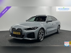 BMW i4 - eDrive40 High Executive 84 kWh ADAPTIEF CRUISE CAMERA NAVI LM LEER OPEN DAK
