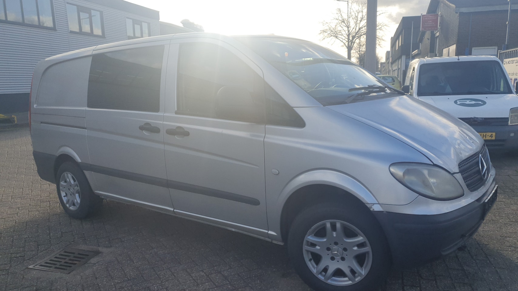 Mercedes-Benz Vito - 109 CDI 320 Lang Dubbel-Cabine Amigo luxe Bj.2007 *Dubbel-Cabine* Lang - AutoWereld.nl