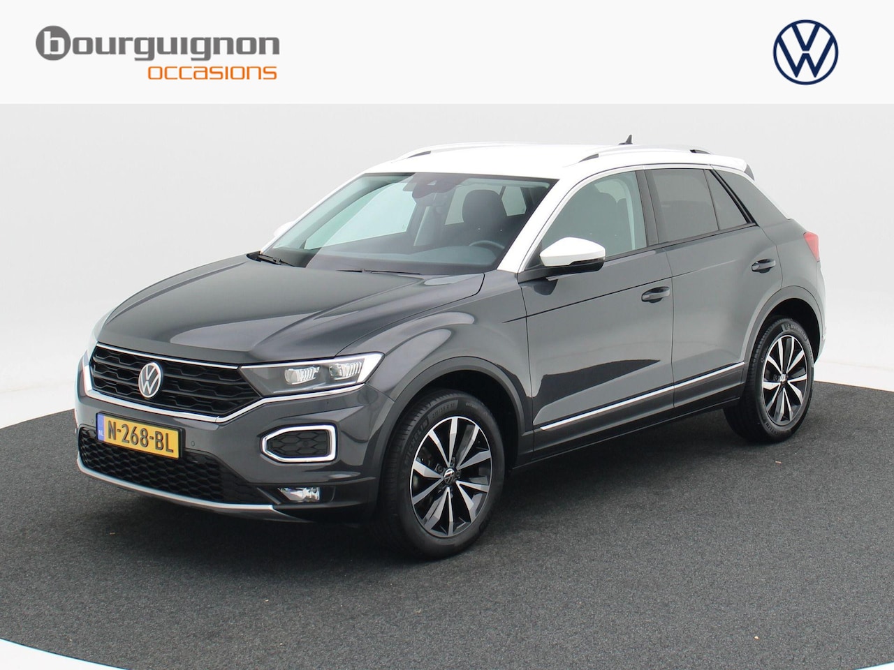 Volkswagen T-Roc - 1.5 TSi 150 Pk Automaat Style Business | LED | Adaptive Cruise | Navigatie | Camera | Clim - AutoWereld.nl