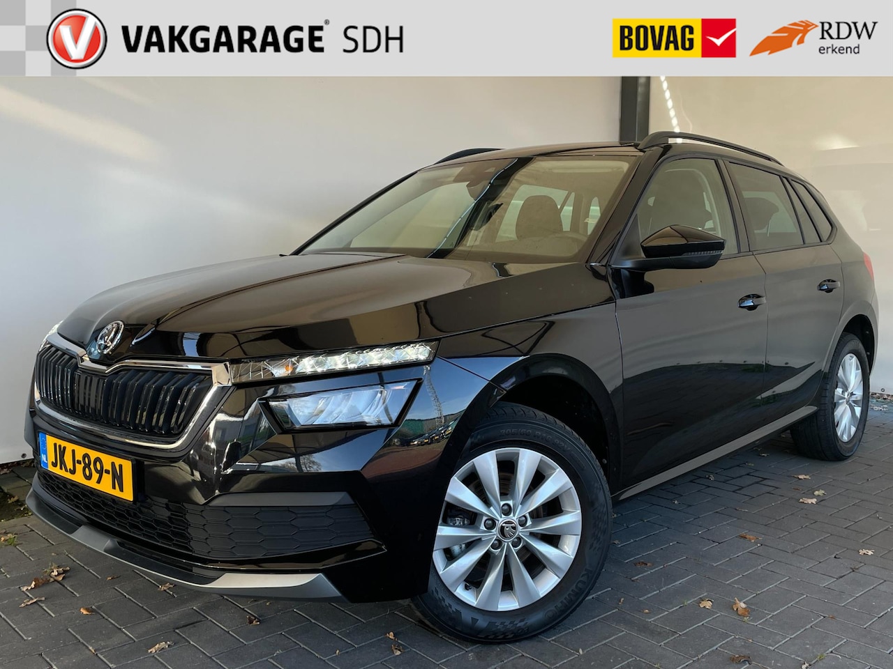 Skoda Kamiq - 1.0 TSI Sport Business|Automaat|Adaptive Cruise Control - AutoWereld.nl