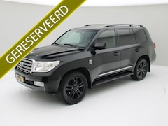 Toyota Land Cruiser V8 - 4.5 V8 D-4D Executive High Roof Window Van BTW VRIJ