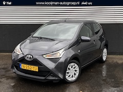 Toyota Aygo - 1.0 VVT-i x-play Apple Carplay en/of Android auto navigatie, Achteruitrijcamera, 1e eign.