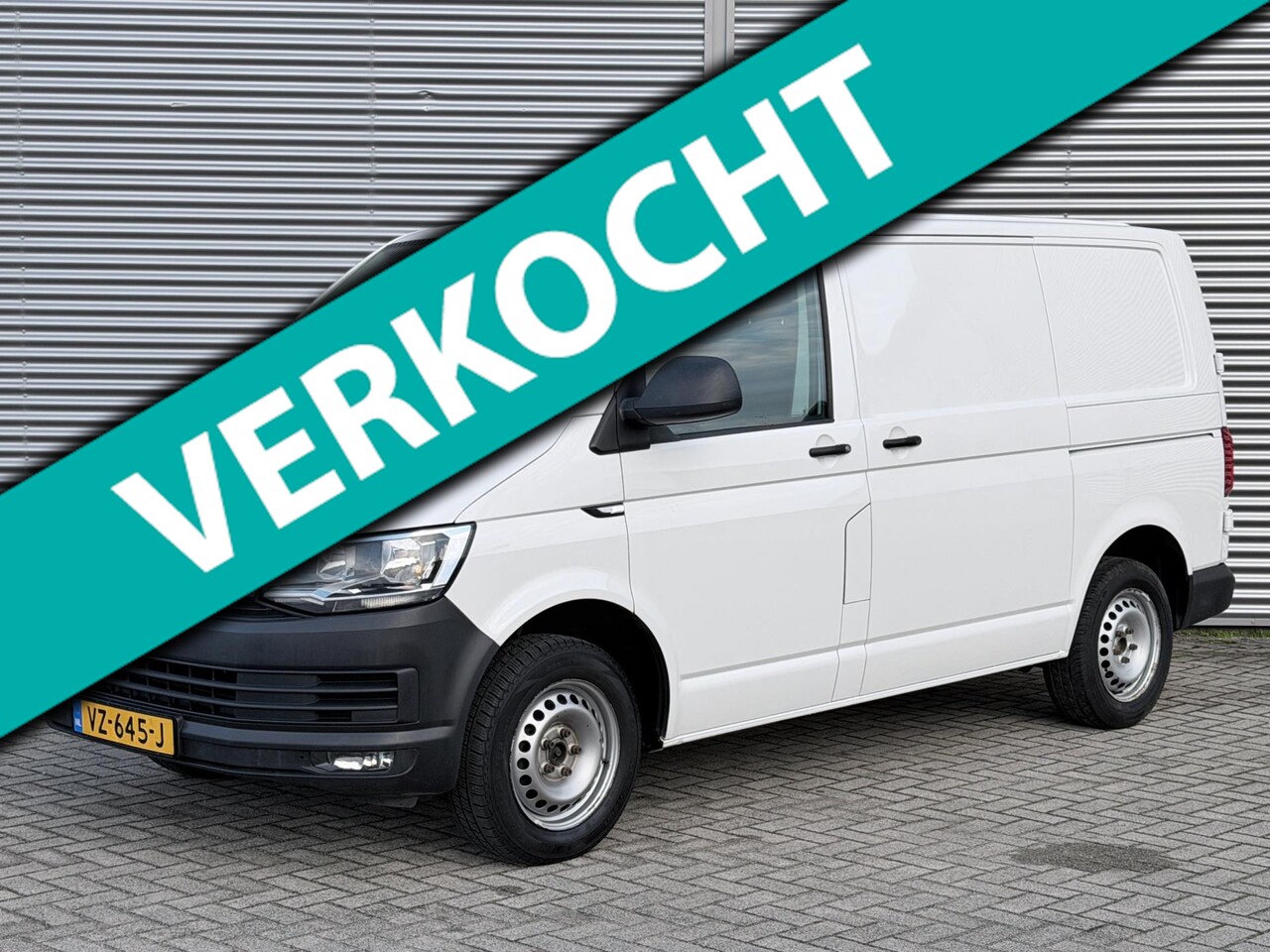 Volkswagen Transporter - 2.0 TDI L1H1 Marge Airco/ Cruise/ 2x schuif/ PDC/ Euro 6/ - AutoWereld.nl