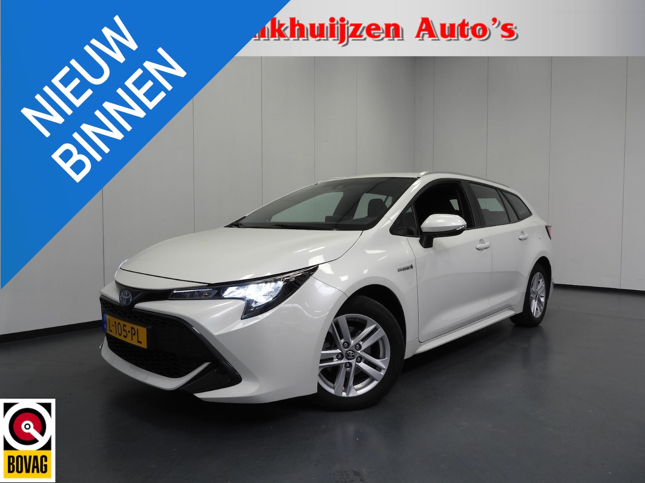 Toyota Corolla Touring Sports - 1.8 Hybrid Business NAVI-APP/CLIMA/CAMERA/TREKH./16"LMV! - AutoWereld.nl