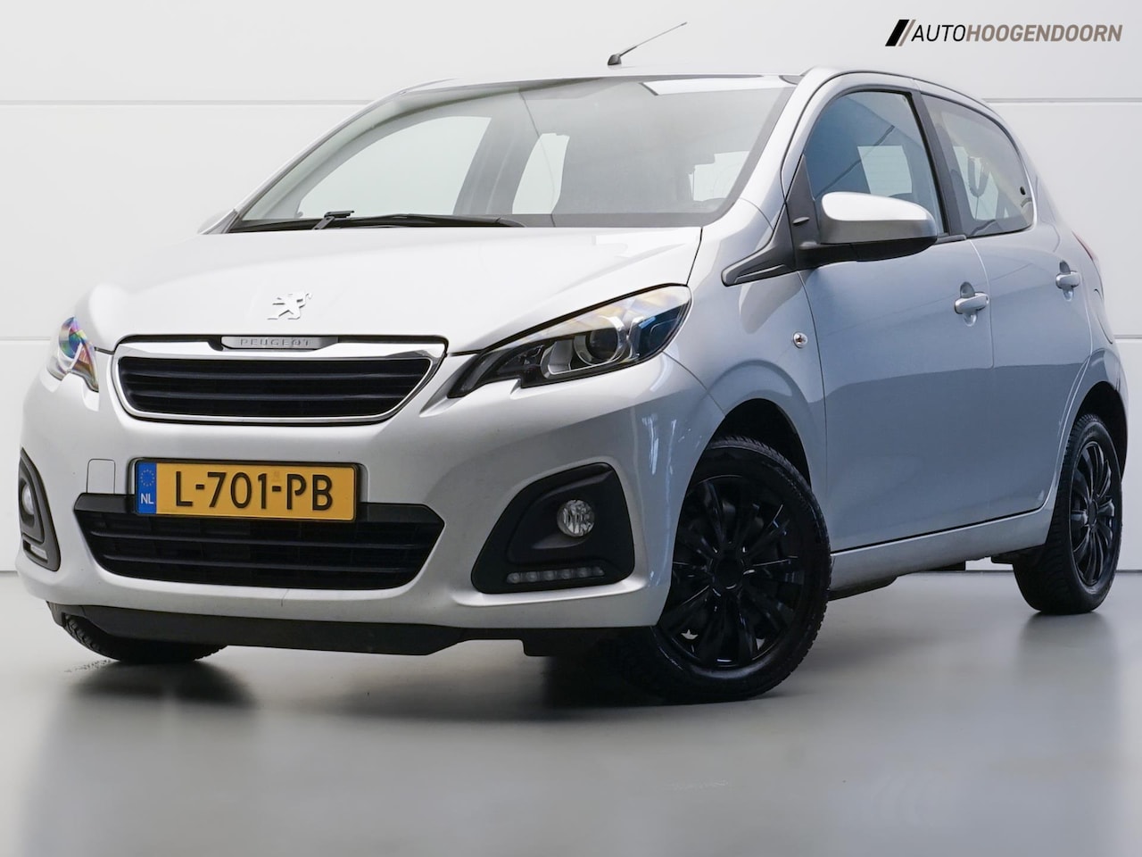 Peugeot 108 - 1.0 e-VTi Active Sport (AIRCO,LED VERLICHTING,COMFORT-STOELEN,CRUISE,NIEUWE APK,TOPCONDITI - AutoWereld.nl