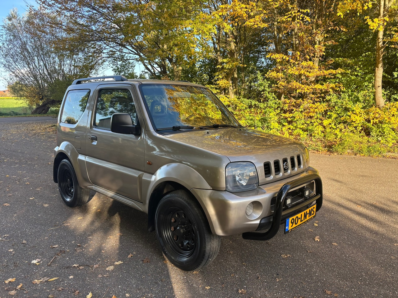 Suzuki Jimny - 1.3 JLX | 4WD | Nw. staat | APK 09-2026 - AutoWereld.nl