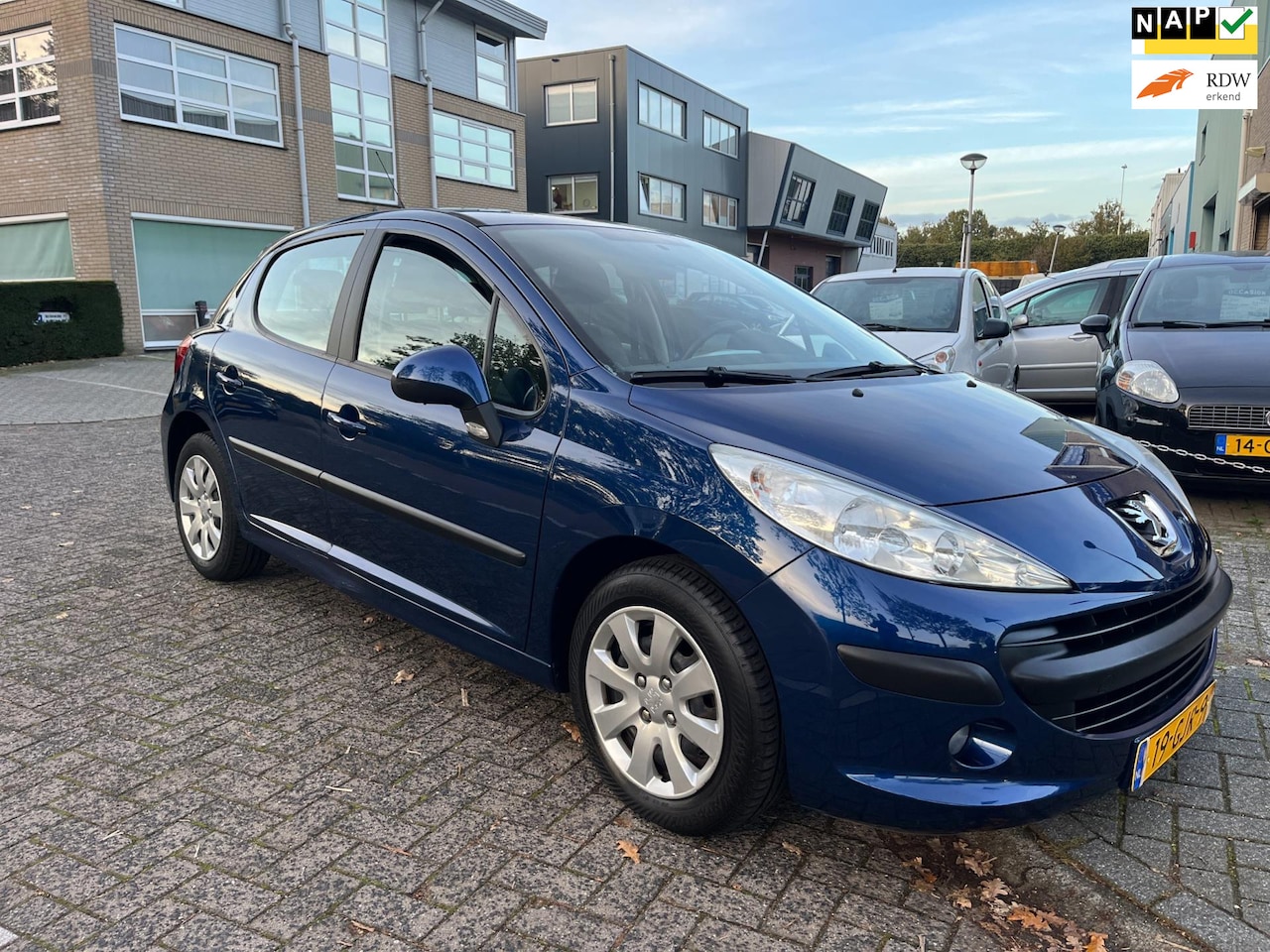 Peugeot 207 - 1.4 VTi Cool 'n Blue 5 deurs - AutoWereld.nl