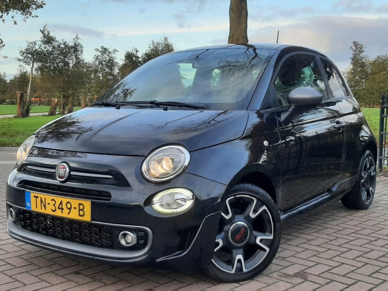 Fiat 500 - 500S 0.9 Twin-Air Turbo 80 Sport Airco Cruise-control Navigatie Bluetooth - AutoWereld.nl