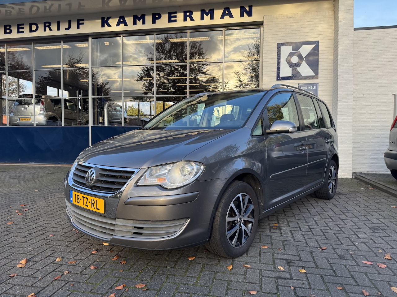 Volkswagen Touran - 1.4 TSI Comfortline Trekhaak / Airco / Nieuwe APK - AutoWereld.nl