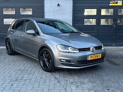 Volkswagen Golf - 1.4 TSI Highline, Leer, multimedia, Cruise control
