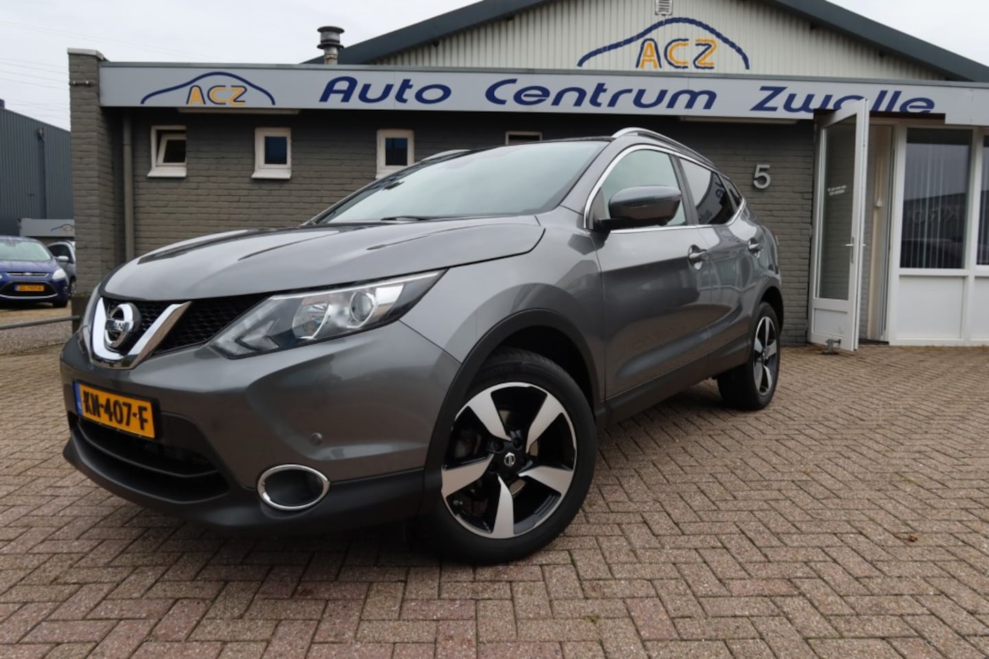 Nissan Qashqai - 1.2 N-Vision 1.2 N-VISION, 360 CAMERA, PANO, ALCANTARA/LEDER, TREKHAAK ENZ... - AutoWereld.nl