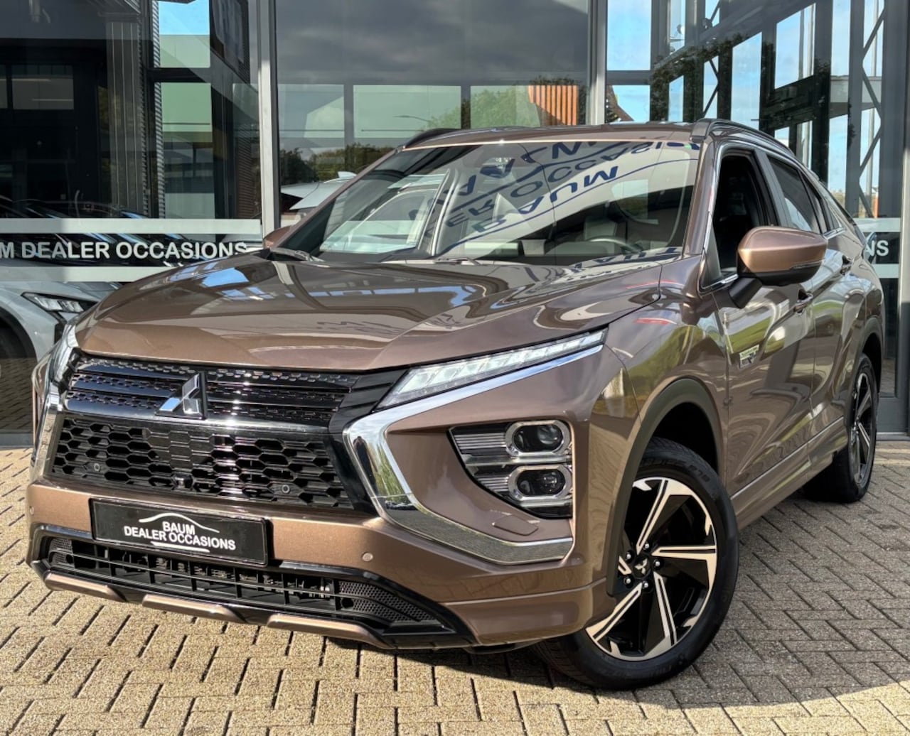 Mitsubishi Eclipse Cross - 2.4 PHEV BNS EXEC. NAVI LED AIRCO LMV PDC-CAMERA WINTERPACK - AutoWereld.nl