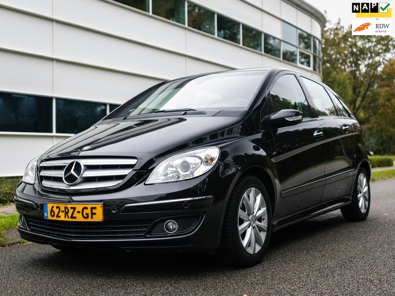 Mercedes-Benz B-klasse - 200 Turbo Automaat, NAP,Leer,Stoelvw,Trekhaak - AutoWereld.nl