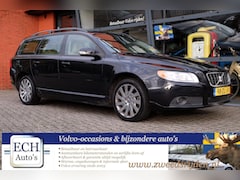 Volvo V70 - 2.0F Momentum, Leer, Navi