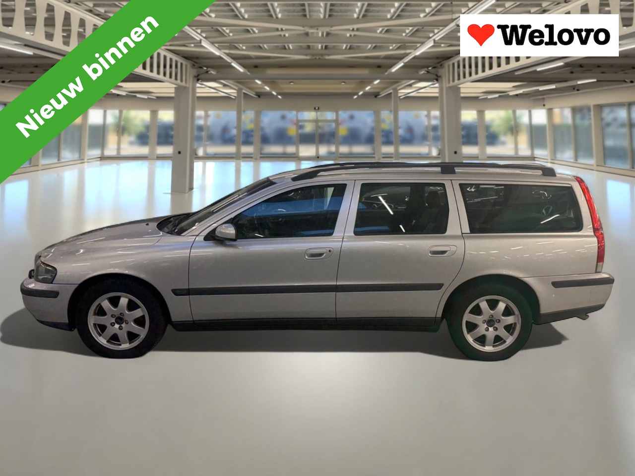 Volvo V70 - 2.4 Edition I Incl. BTW, Rijklaar+Garantie, Automaat, boekjes... - AutoWereld.nl