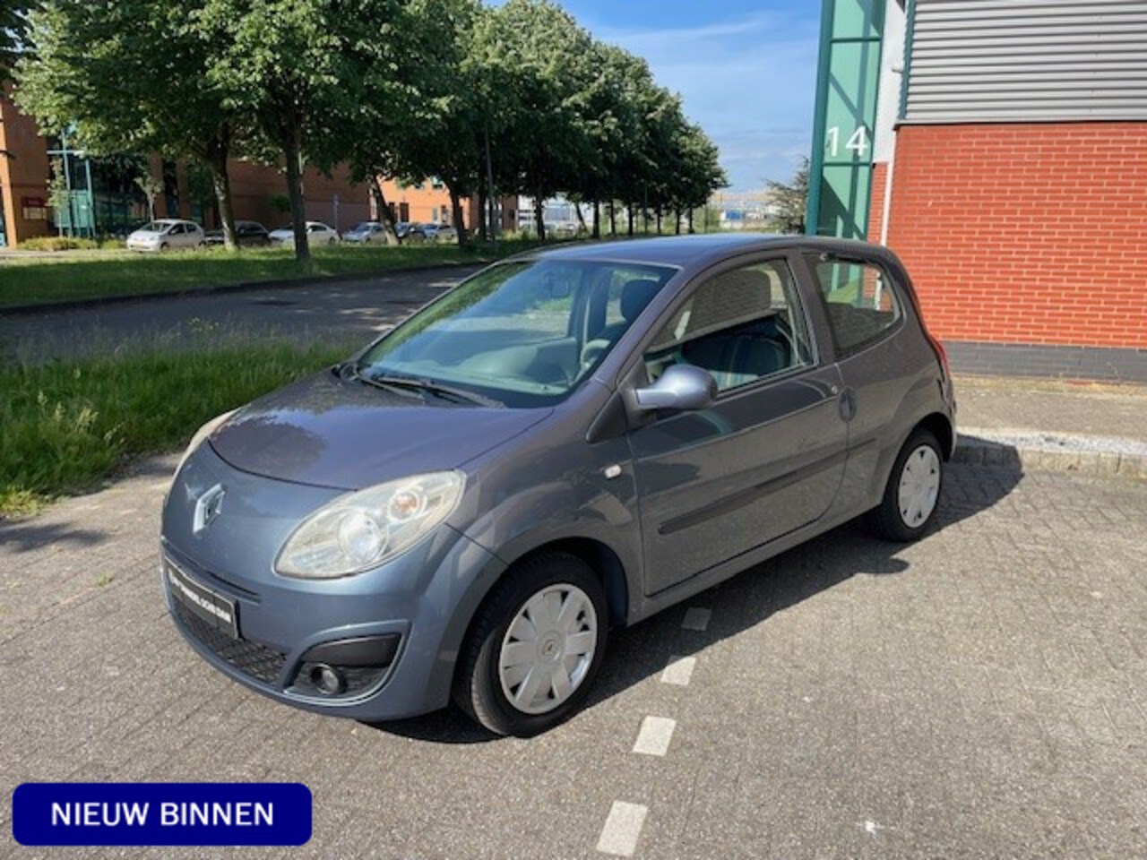 Renault Twingo - 1.2-16V 75 Expression KM 179000 NAP | NW KOPPELING) ISOFIX EL.RAMEN + EL.SPIEGELS + AIRCO - AutoWereld.nl