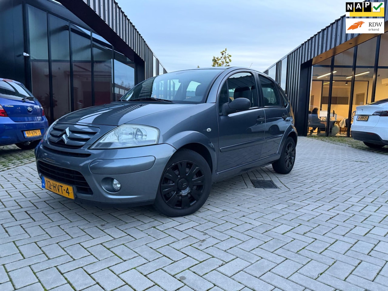 Citroën C3 - 1.4i-16V S&S Automaat Clima Cruise PDC Nwe APK NL Auto NAP - AutoWereld.nl
