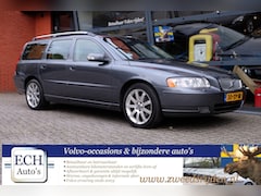 Volvo V70 - 2.4 140pk Automaat Edition Sport Schuifdak