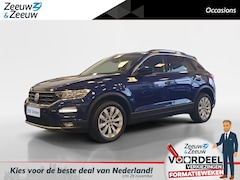 Volkswagen T-Roc - 1.5 TSI Style | Navigatie | Bluetooth | Climate control | Adaptive cruise control | Parkee