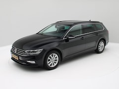 Volkswagen Passat Variant - 1.5 TSI Business Automaat /Trekh. 150pk