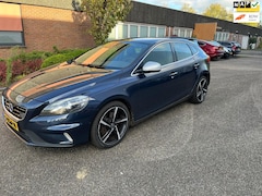 Volvo V40 - 2.0 D4 Ocean Race Business Panoramadak Navi Camera Boekjes