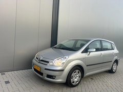 Toyota Corolla Verso - 1.6 VVT-i Terra