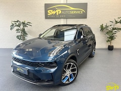 Lynk & Co 01 - 1.5 | PHEV | Pano | 360