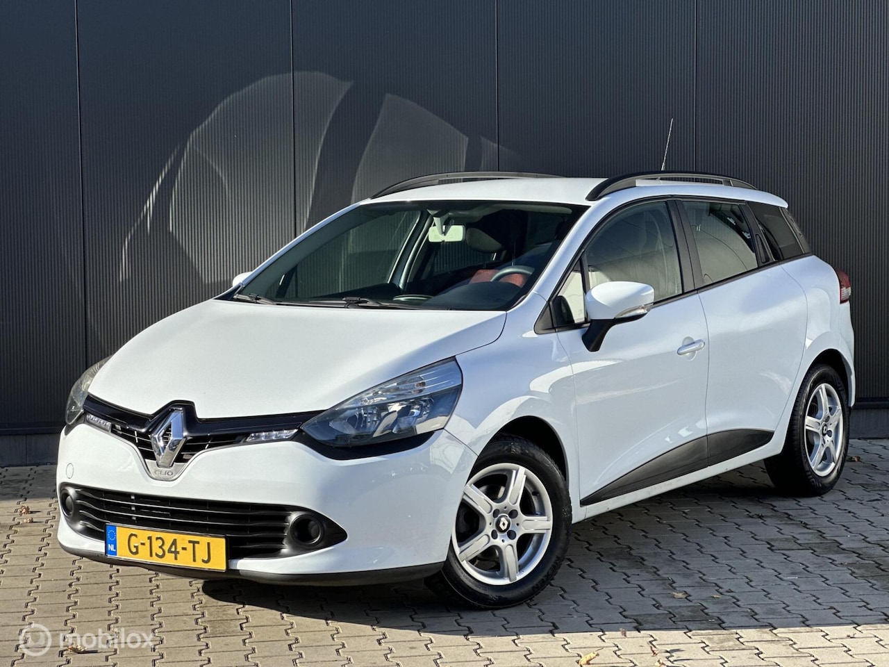 Renault Clio Estate - 1.2 16V | CRUISE | AIRCO | NAVI | - AutoWereld.nl