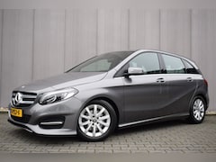 Mercedes-Benz B-klasse - 180 Automaat Business Solution LED | Sportstoelen | Comand Full Map Navi | Telefonie | Cam