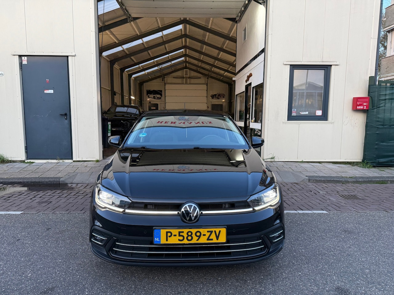 Volkswagen Polo - 1.0 TSI R Line DSG Automaat Camera CarPlay Navi IQ Led - AutoWereld.nl