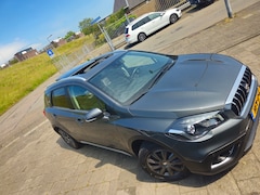 Suzuki S-Cross - 1.4 Boosterjet AllGrip Style Smart Hybrid